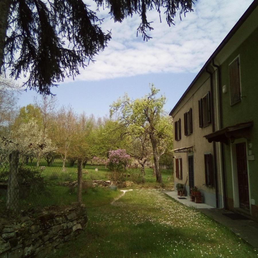 Casa Del Gigi Bnb Albareto  Exteriör bild