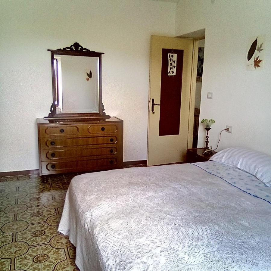 Casa Del Gigi Bnb Albareto  Exteriör bild